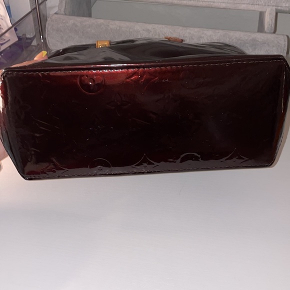 SOLD Louis Vuitton Reade PM Vernis ✨ - Picture 4 of 9
